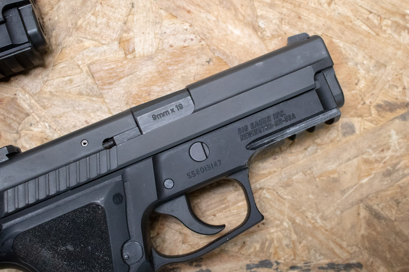 SIG SAUER P229R 9mm DA/SA Police Trade-In Pistols (Fair Condition)